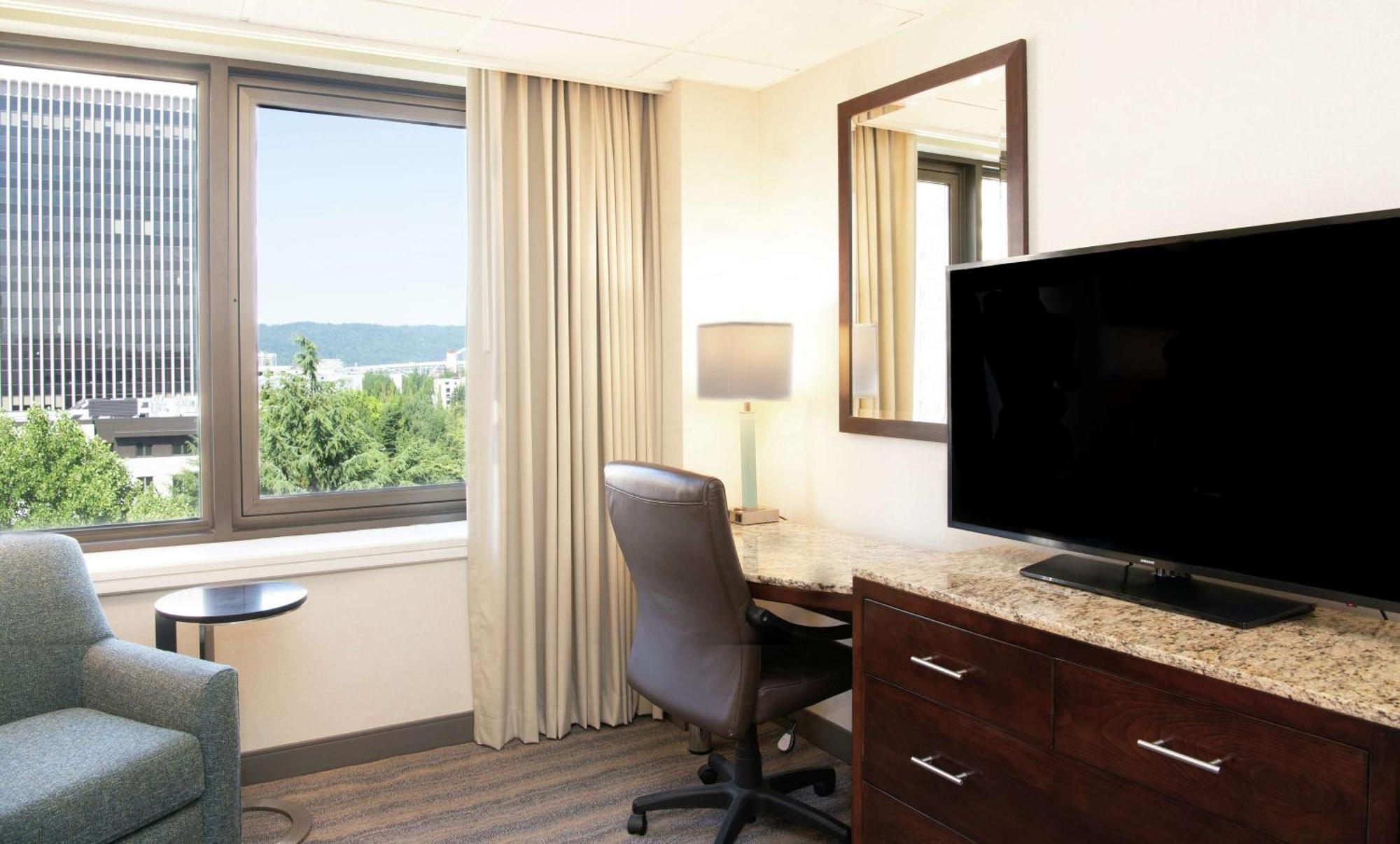 Doubletree By Hilton 4* Portland