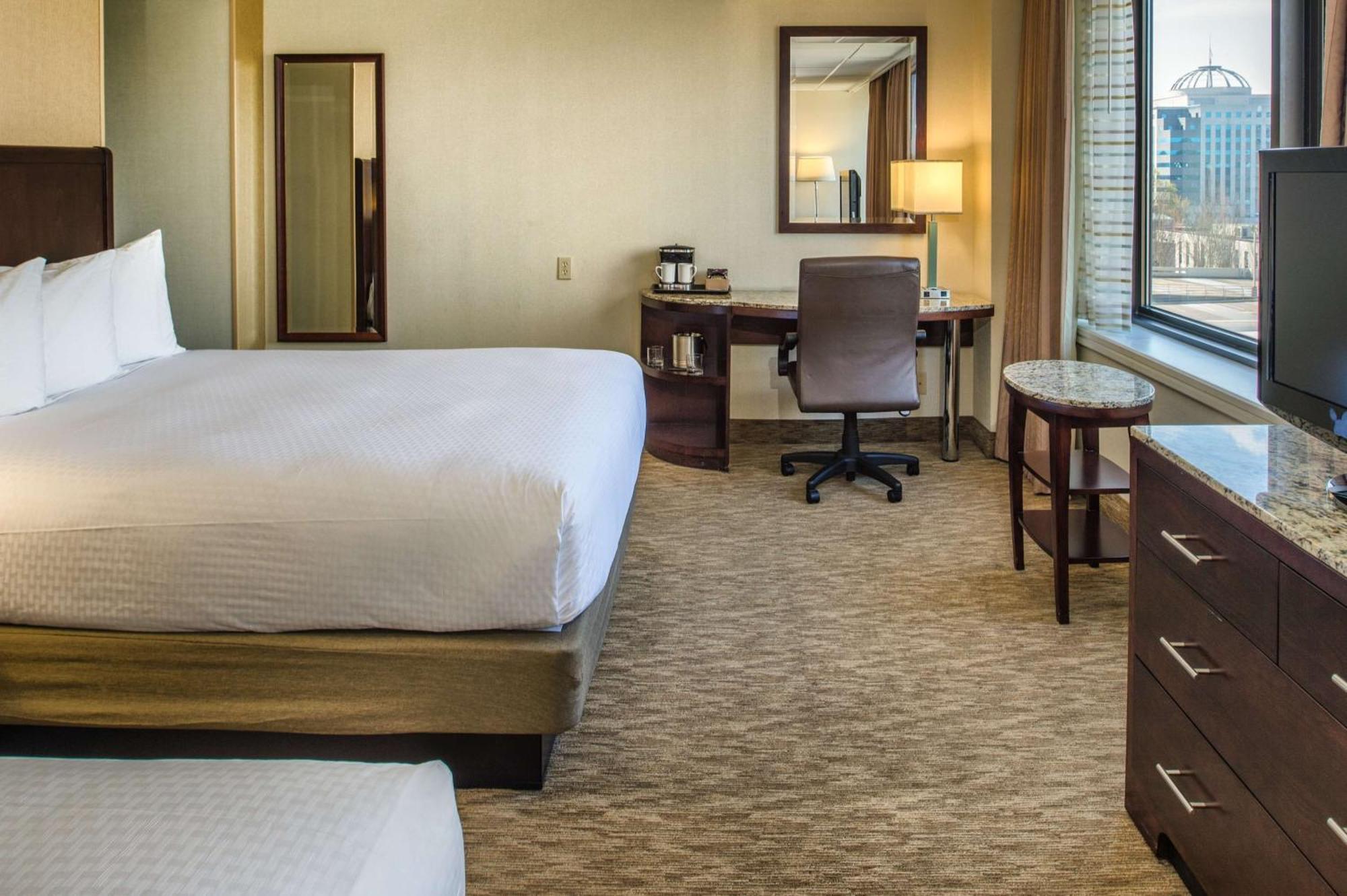 Doubletree By Hilton Hotel Portland